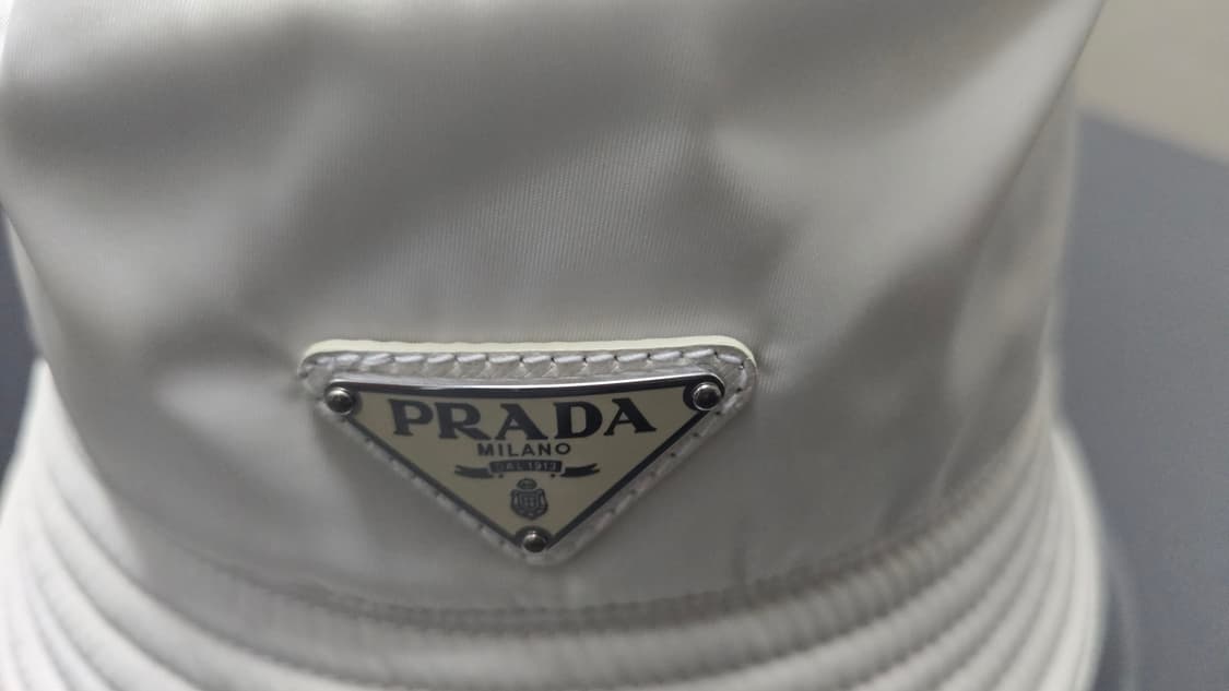 PRADA 상품이미지2
