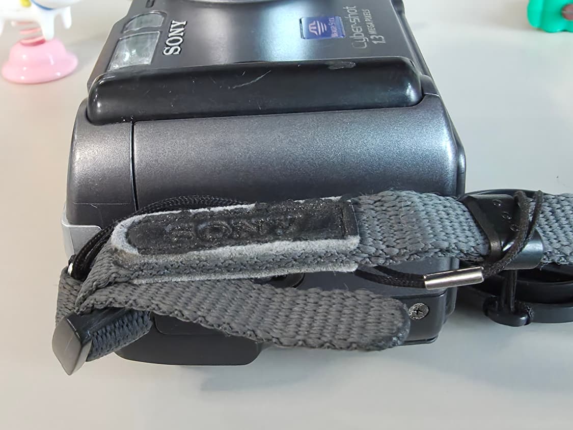 소니 사이버샷 DSC-S30 빈티지디지털카메라 부품용 상품이미지3