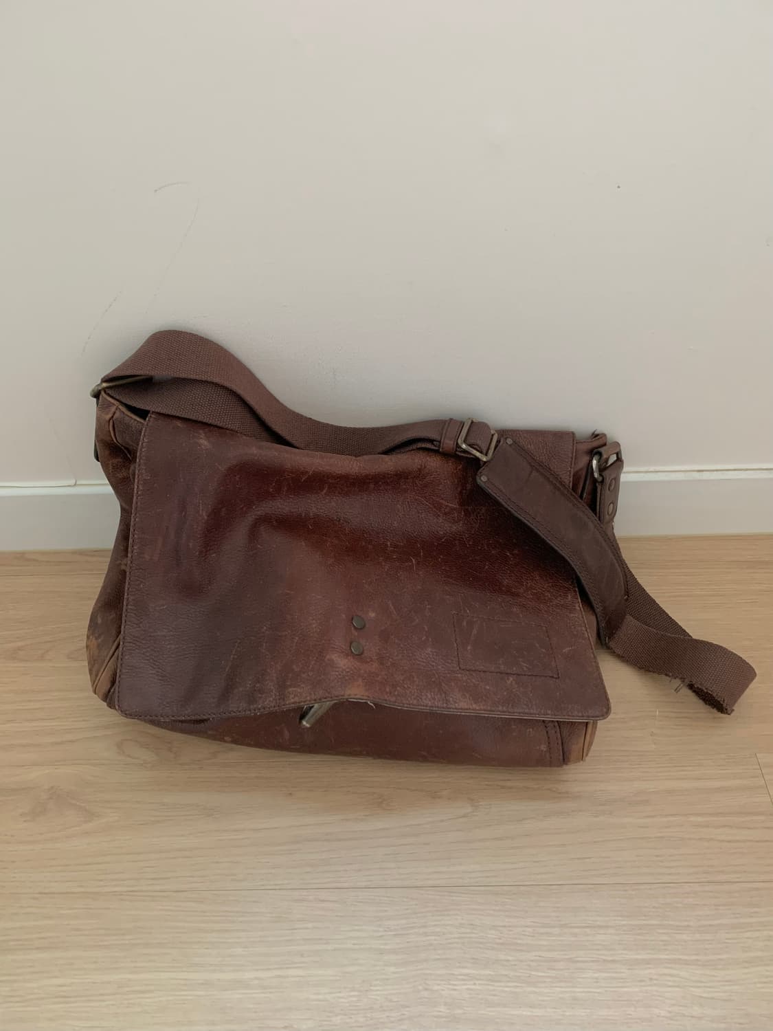 leather big messenger bag 상품이미지2