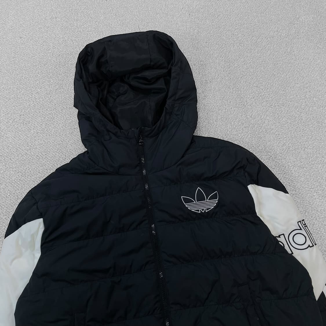 아디다스 오리지널 크롭 푸퍼 후드 패딩 상품이미지2