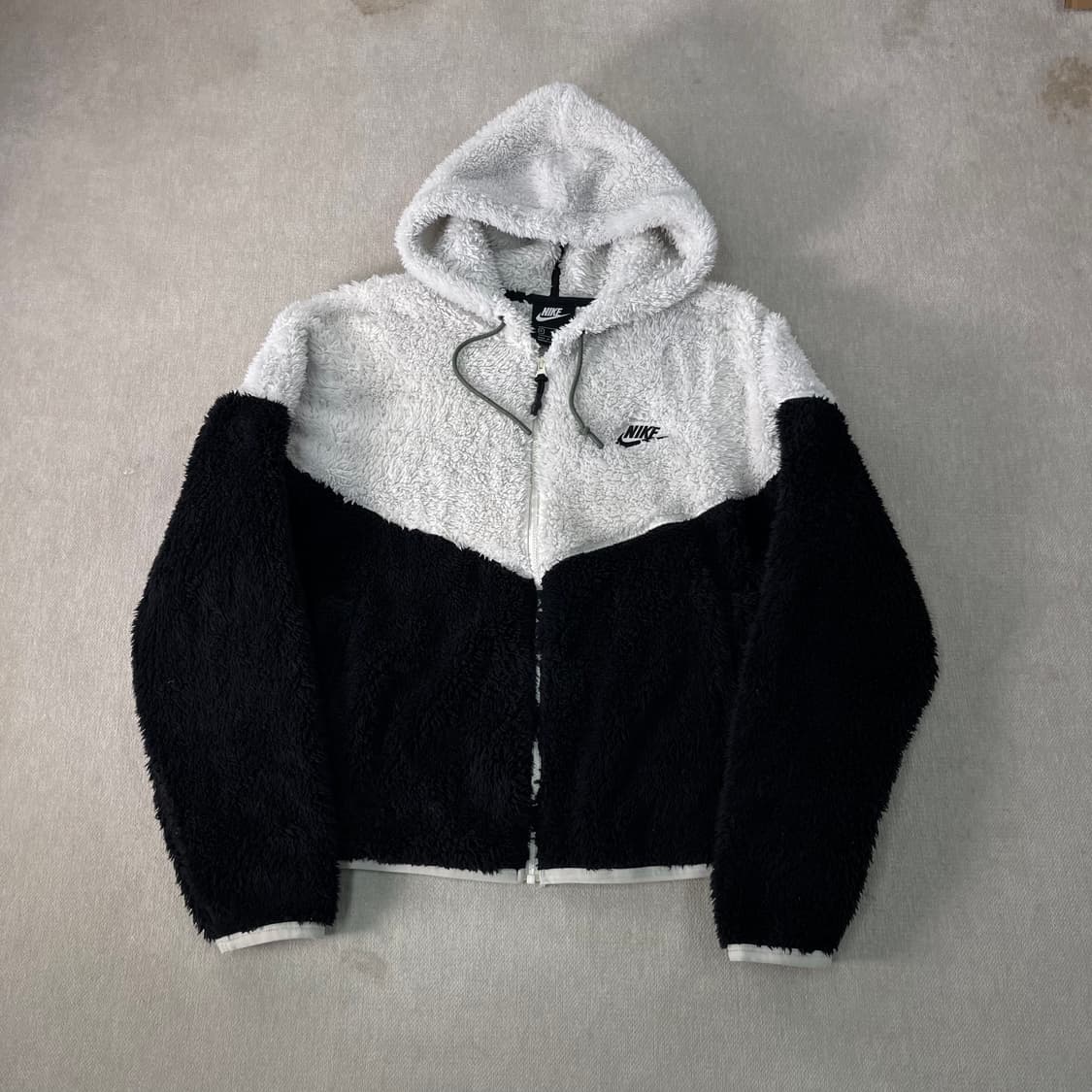 W100 나이키 양털 플리스 후드집업  상품이미지1
