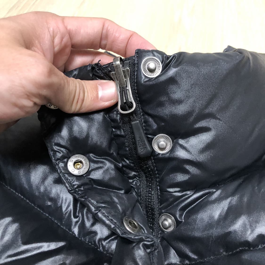 (우먼스 M) 노스페이스 NORTH FACE 700 구스다운 눕시 베스트 상품이미지3