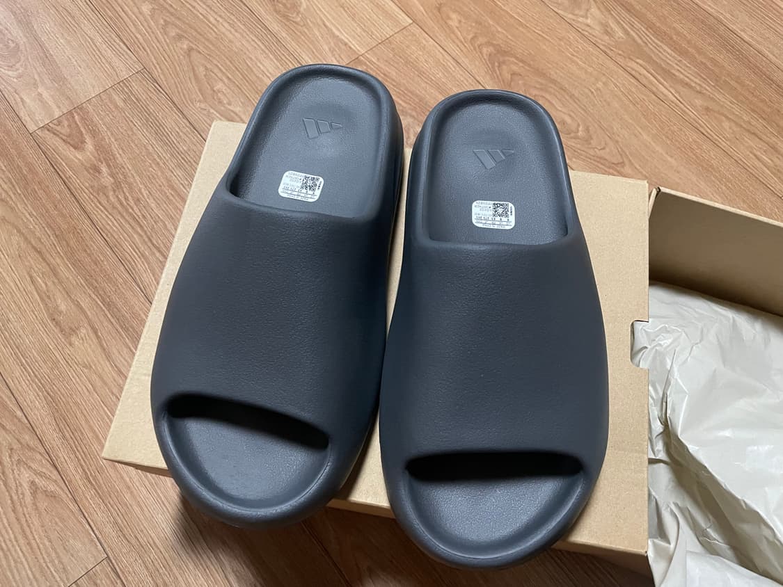 아디다스 이지슬라이드 그래닛 275 상품이미지3