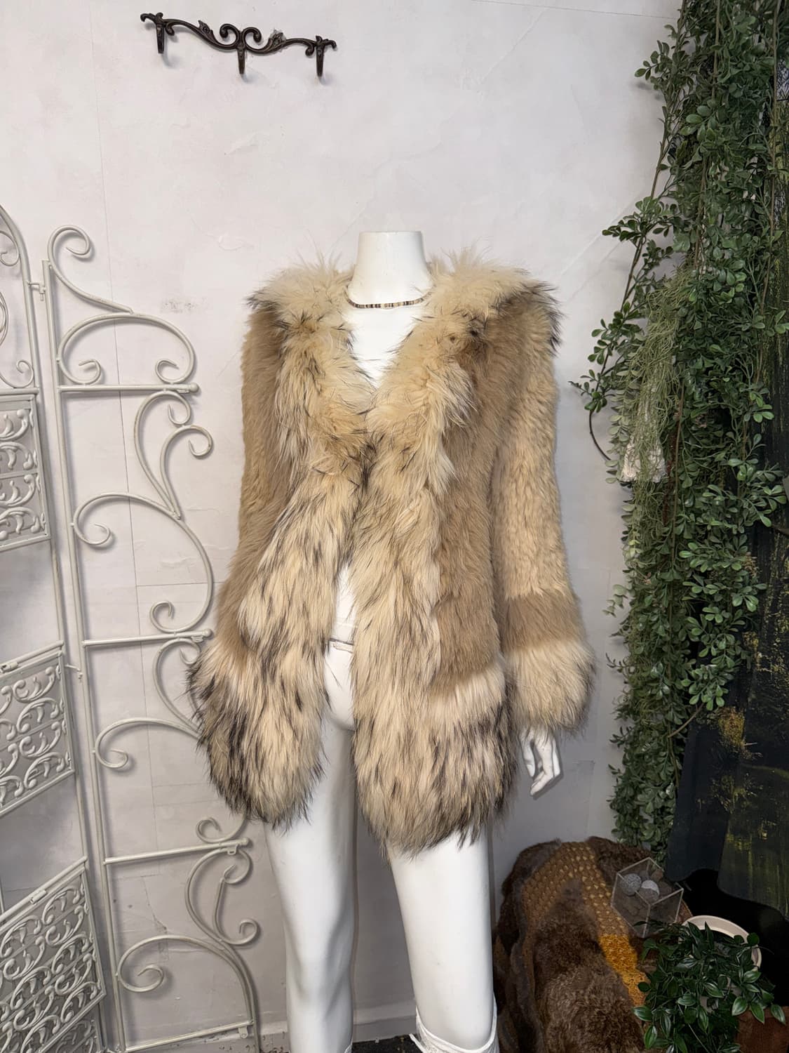 Mixed brown raccoon/fox/rabbit fur coat 상품이미지4