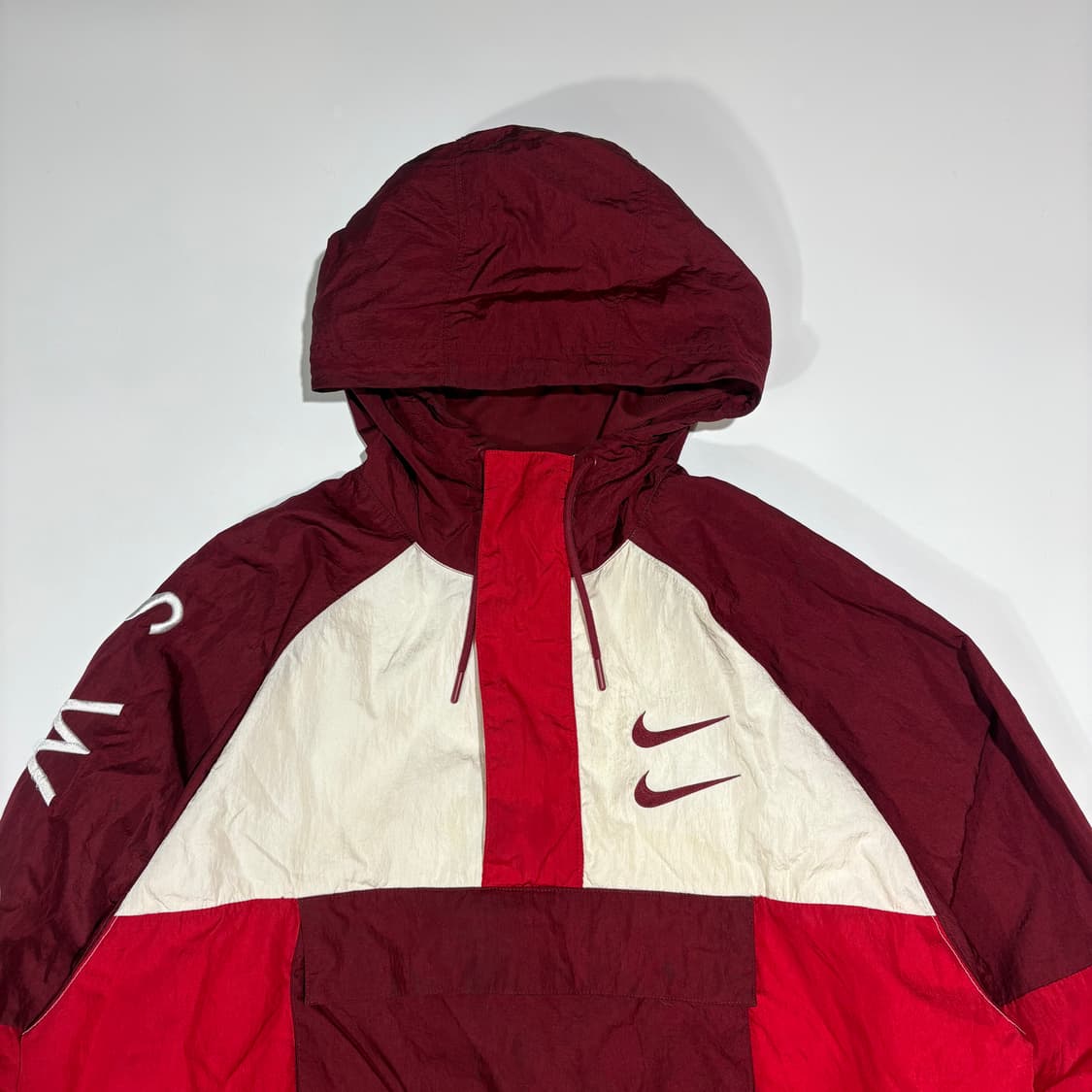 나이키 레드 배색 아노락 바람막이 상품이미지2