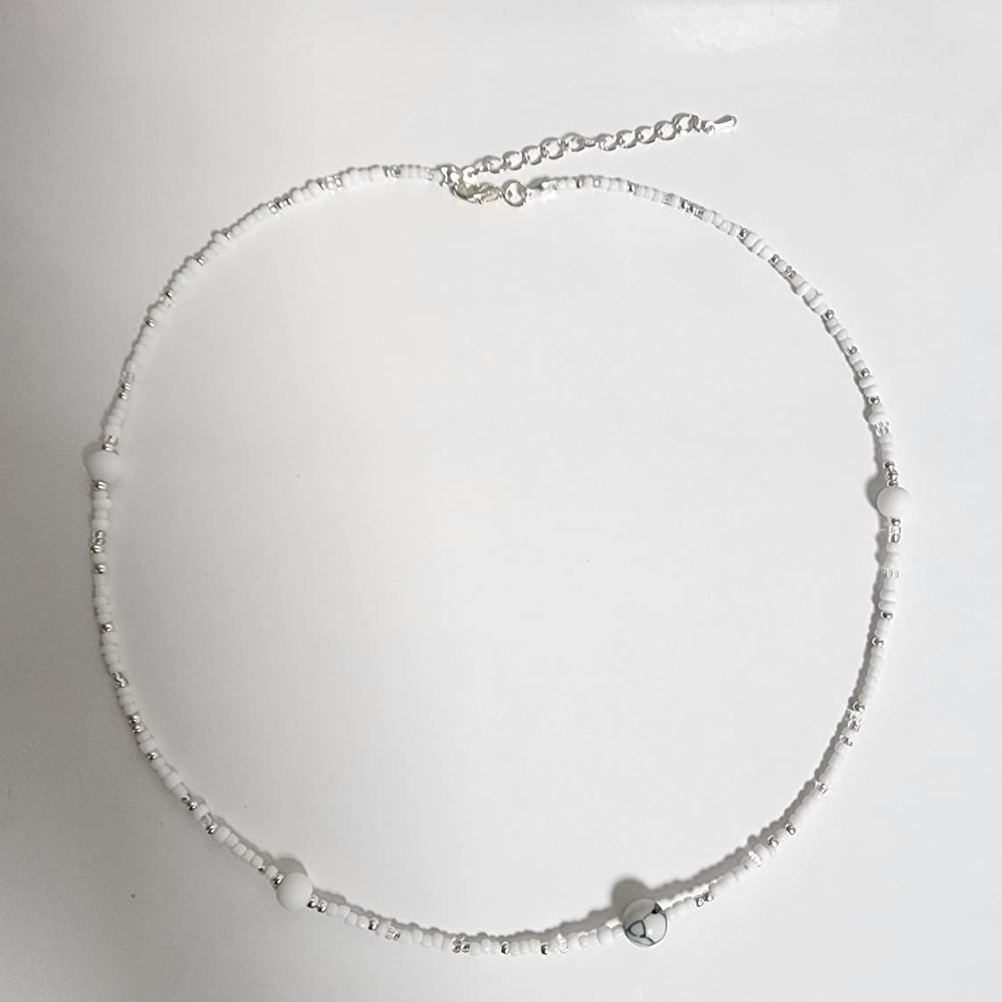 남자 화이트 비즈 원석 목걸이 상품이미지2