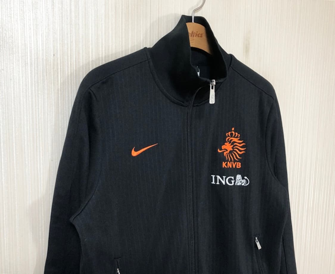 나이키 12-13 네덜란드축구국대 어센틱 N98 트랙탑자켓 L(100) 상품이미지5