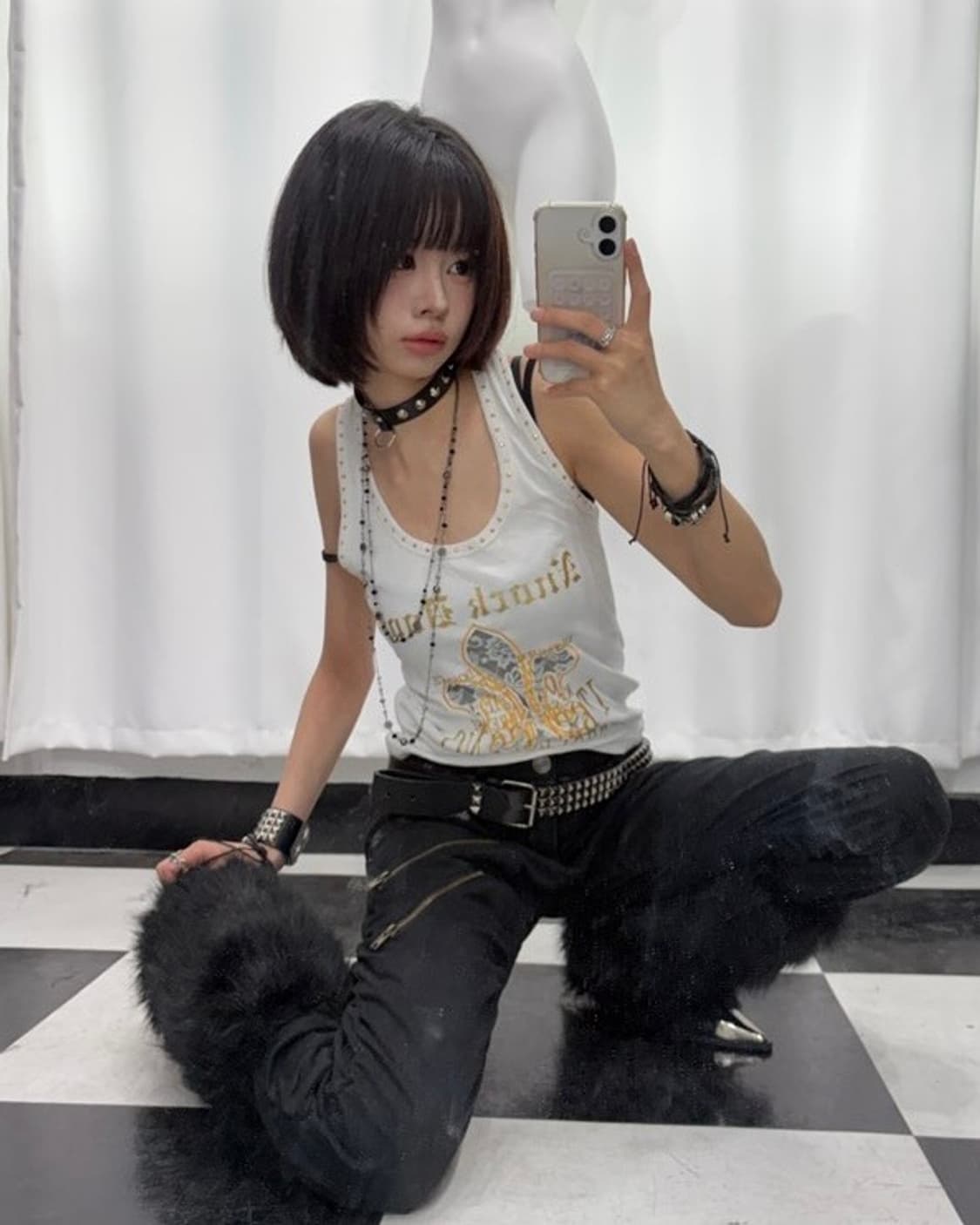 🎸화이트 레이스 디테일 슬리브리스🎸 상품이미지1