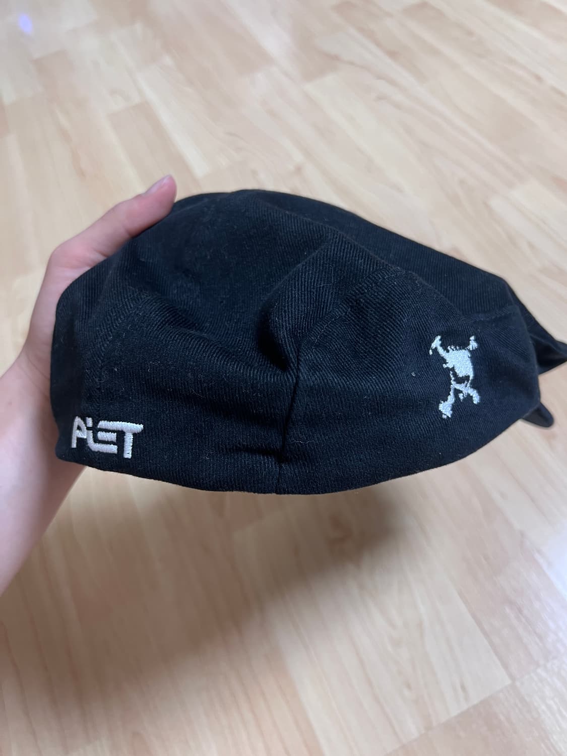 거래가 16만원 오클리 피에트 베레모 M 상품이미지2