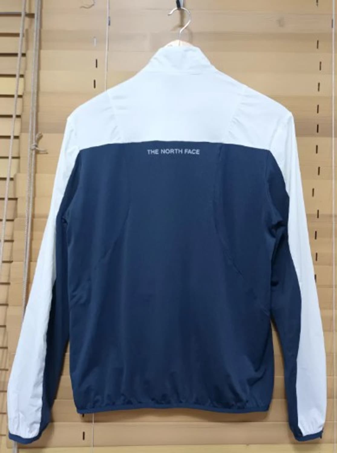 노스페이스 여성 집업점퍼 90S사이즈 상품이미지3