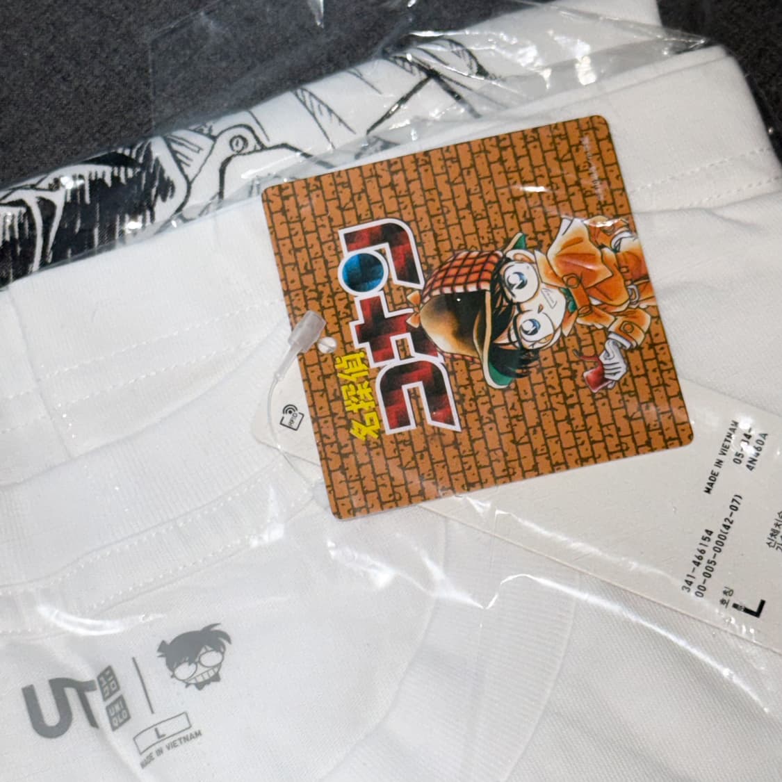 유니클로 UT 명탐정 코난 콜라보 괴도키드 반팔 티셔츠 상품이미지3