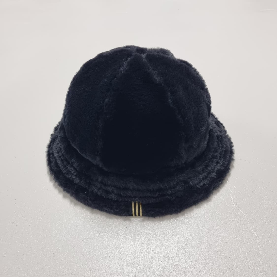 아디다스 페이크퍼 버킷햇 - OS 상품이미지3