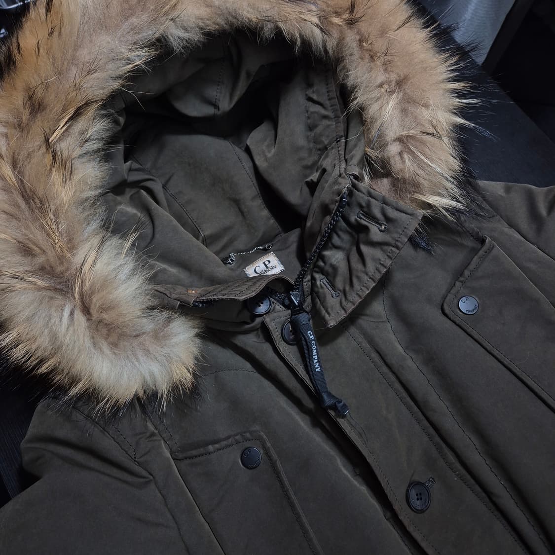 C.P 컴퍼니 라쿤퍼 덕다운 100사이즈 롱패딩 상품이미지2
