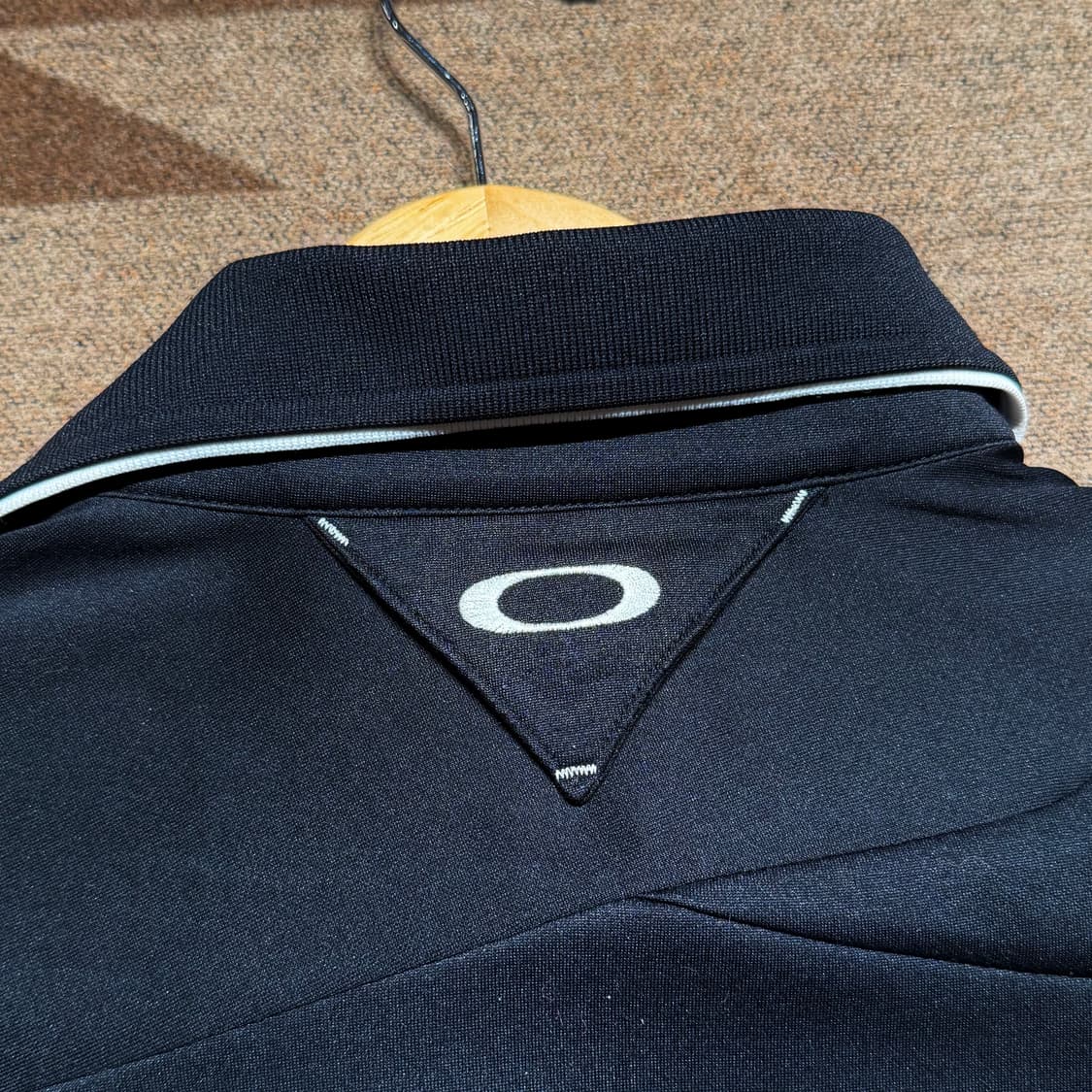 오클리 스컬라인 아카이브 롱슬리브 L 상품이미지8