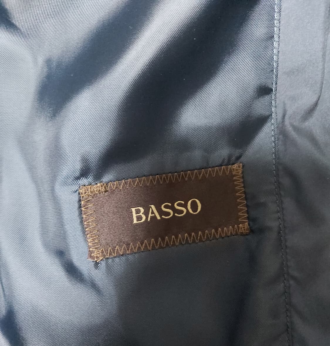 BASSO 옴므 프리미엄 구스다운 패딩 코트(105)새상품

 상품이미지8