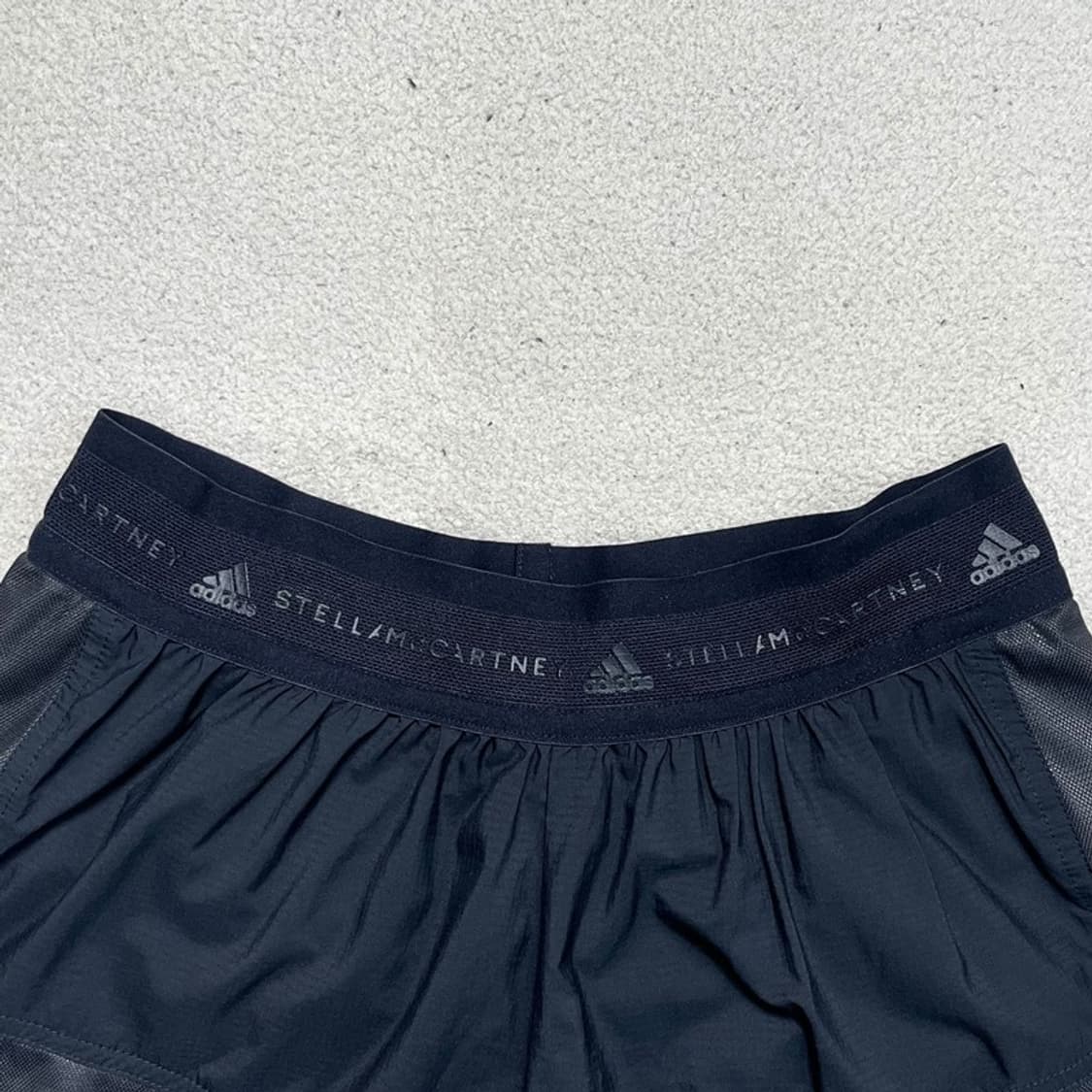 ADIDAS 스텔라맥카트니 쇼츠 블랙 XS 상품이미지2