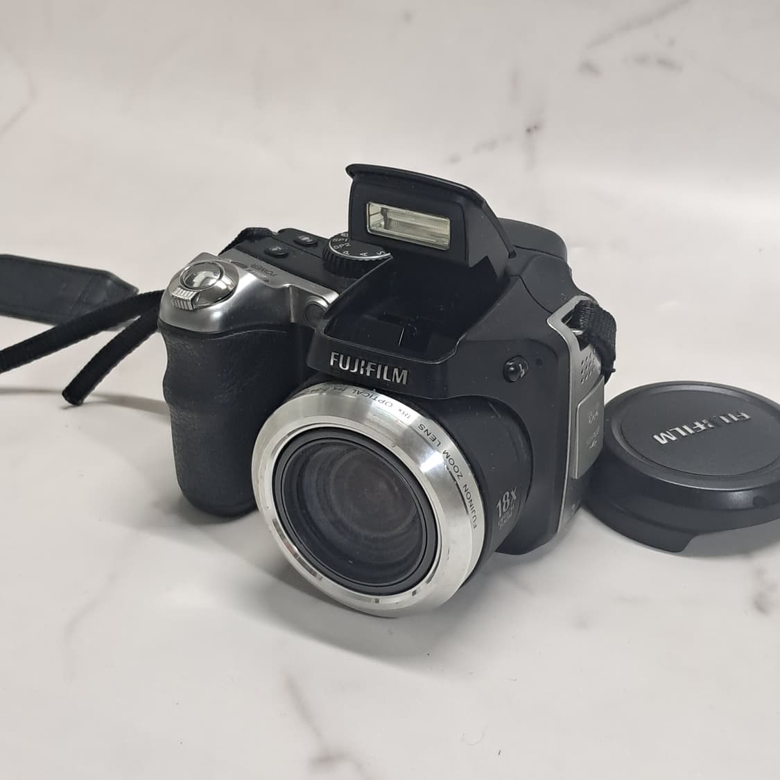 작동미확인) 후지필름 파인픽스 S8000fd 빈티지 디카 상품이미지4