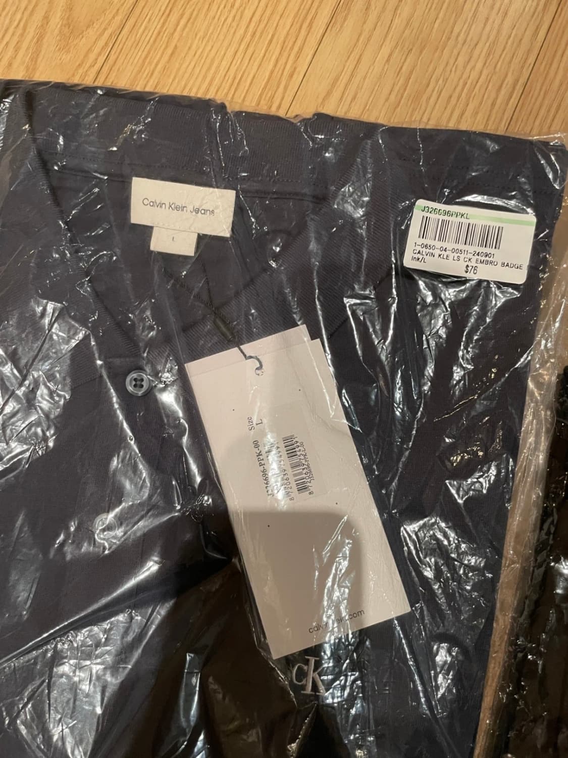 [택O새제품/면세점76불] CK 캘빈클라인 폴로셔츠 L 잉크/블랙 상품이미지9