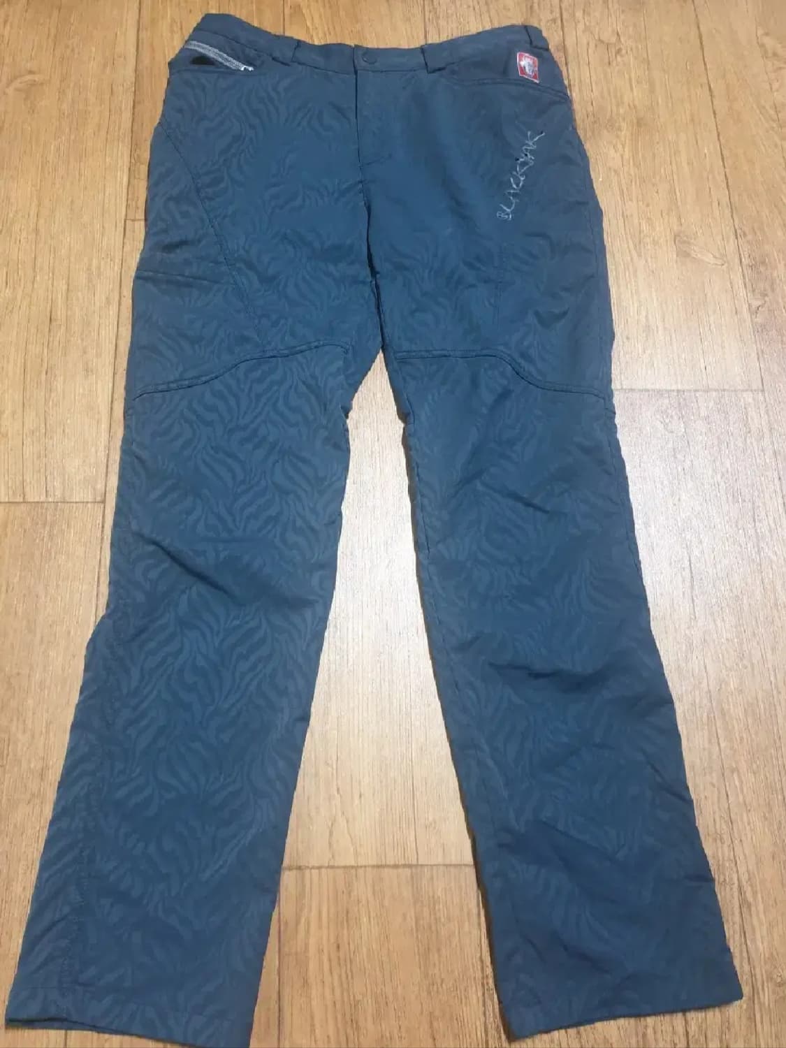 블랙야크 아웃도어 바지 28인치입니다 상품이미지2