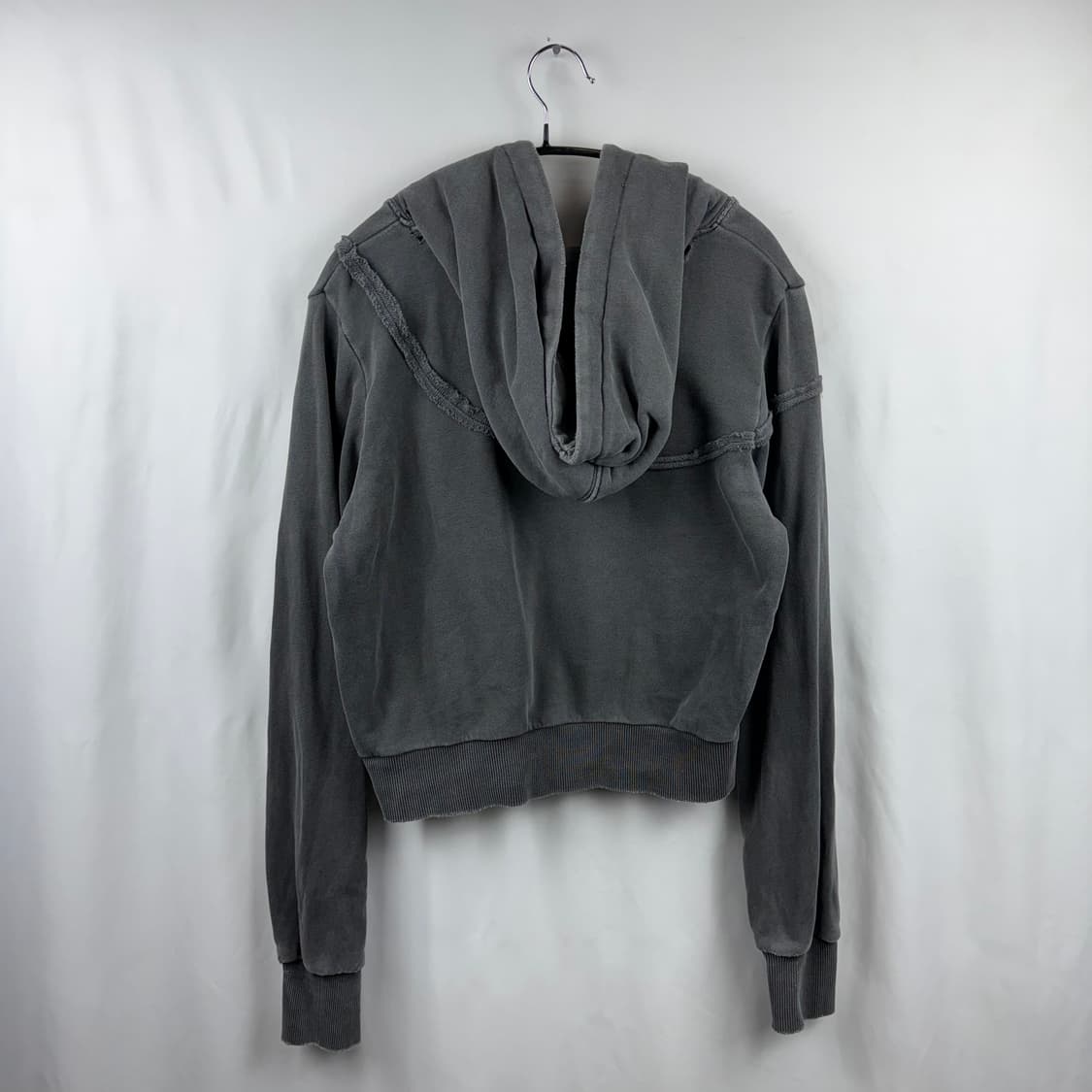 (F) 오드스튜디오 크롭 후드집업 차콜 상품이미지7