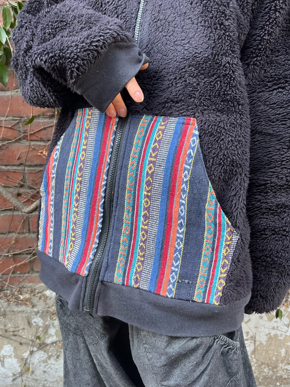 블랙 히피 패턴 주머니 포인트 후드 플리스 집업 상품이미지5