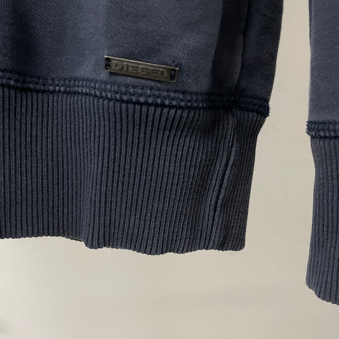 디젤 네이비 맨투맨 S 상품이미지4