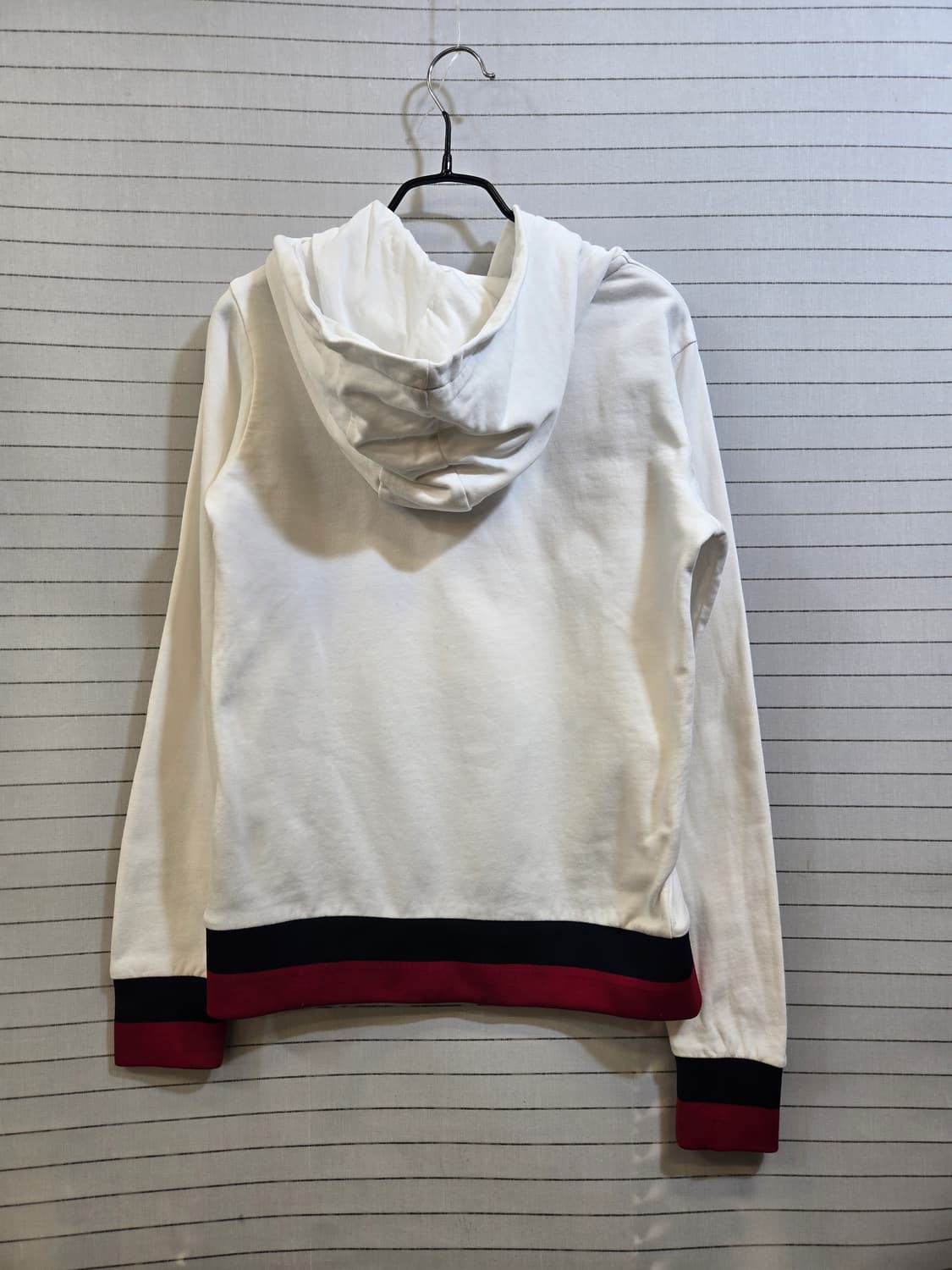 몽클레어 화이트(매장정품 )후드티(14y 160 상품이미지10