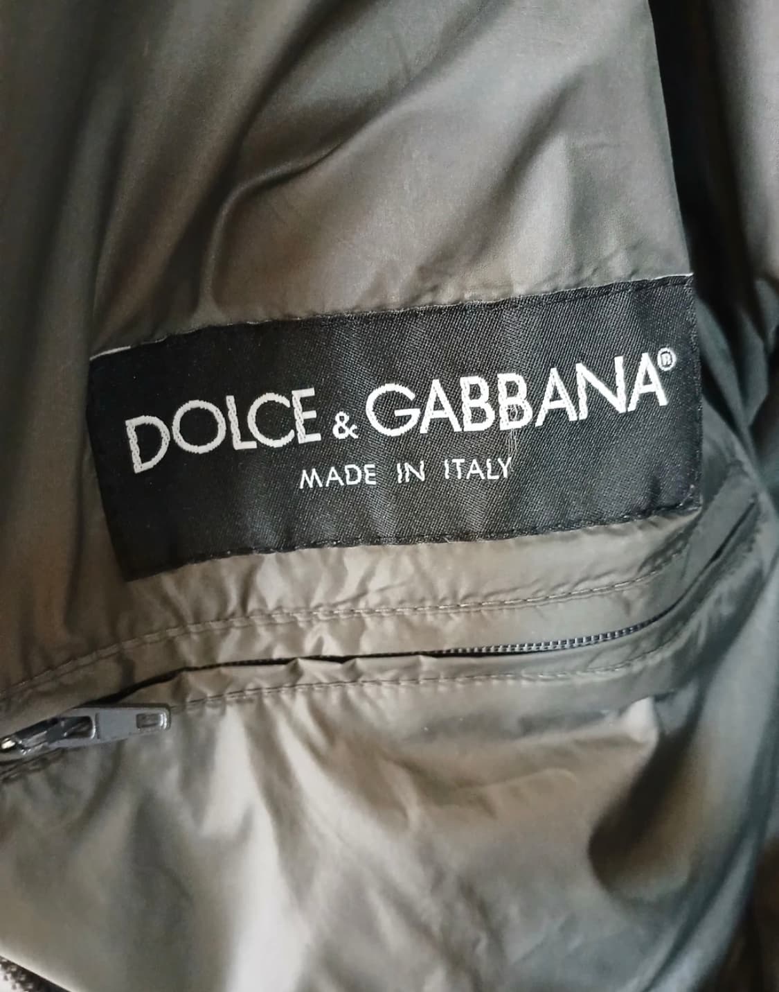 (정품) 돌체앤가바나 남성 퀼팅 구스경량패딩 상품이미지4