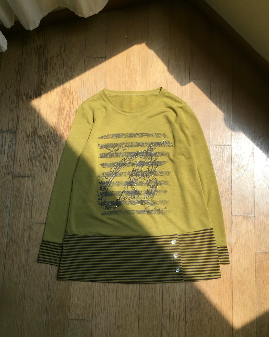 price 3.2 (mustard stripe casual top) 상품이미지1