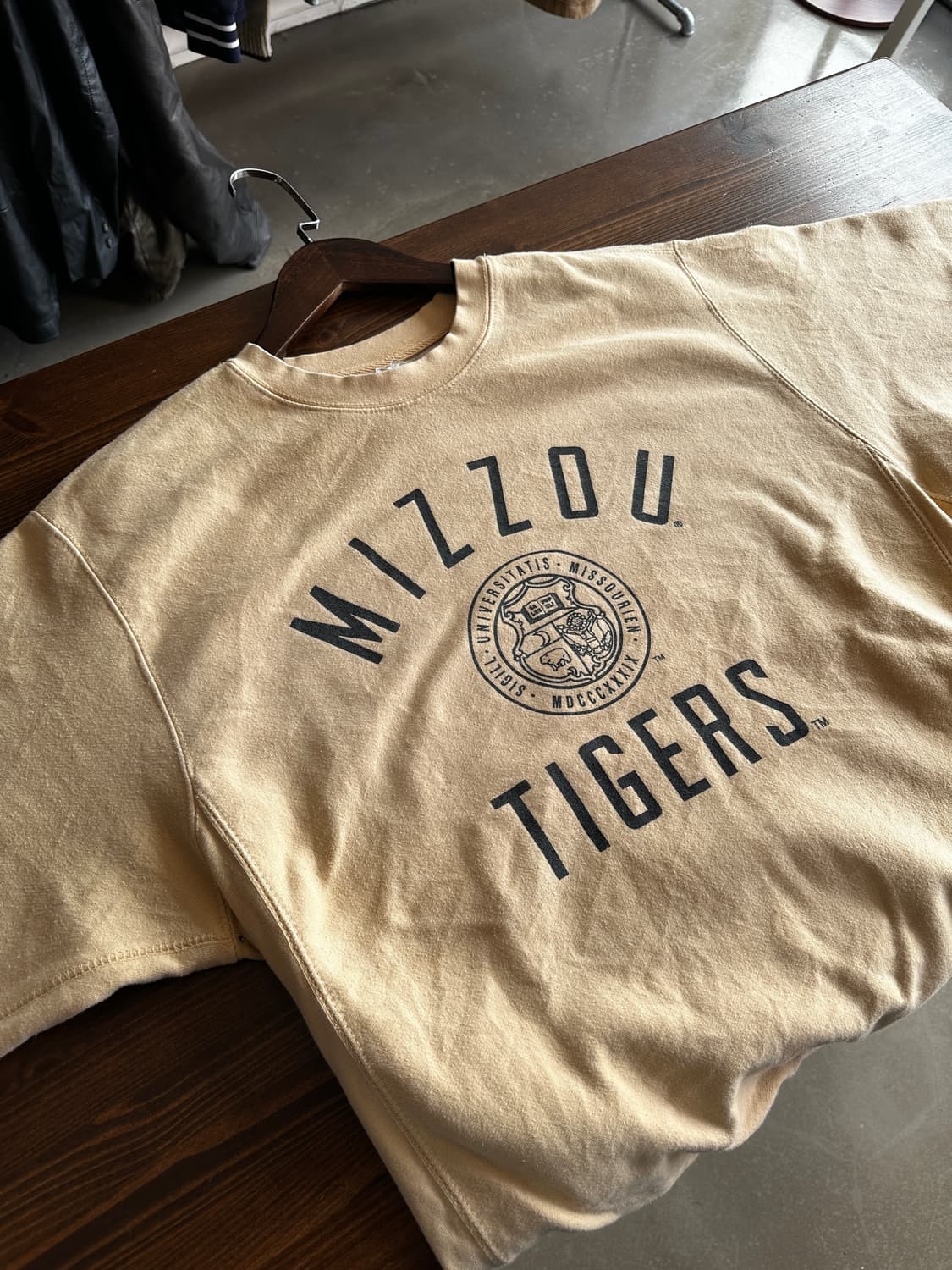 MW sports pro weave 컬리지 스웻셔츠 맨투맨  상품이미지2