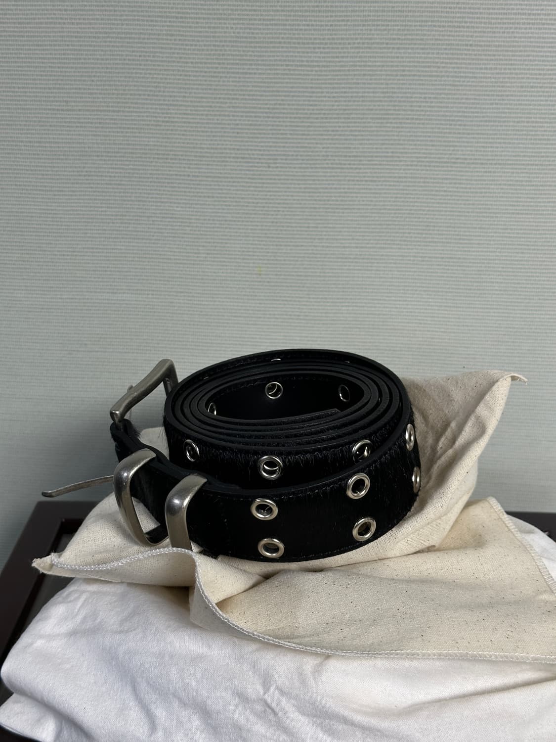 카미엔 x MJD 더블 홀 벨트 블랙 셔링 카프스킨 상품이미지1