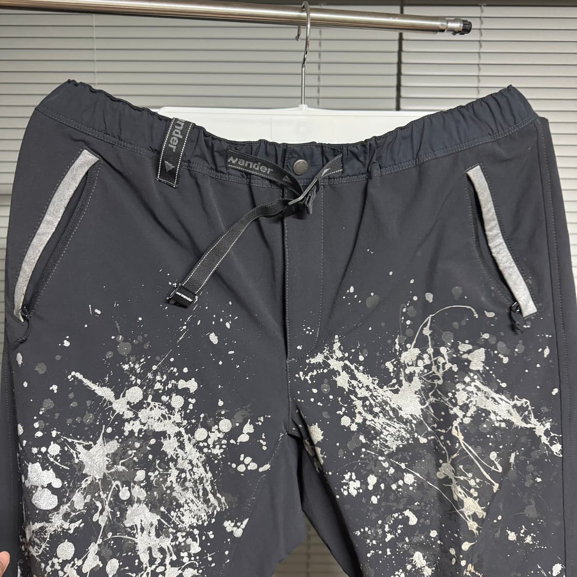 and wander painting track pants 상품이미지3