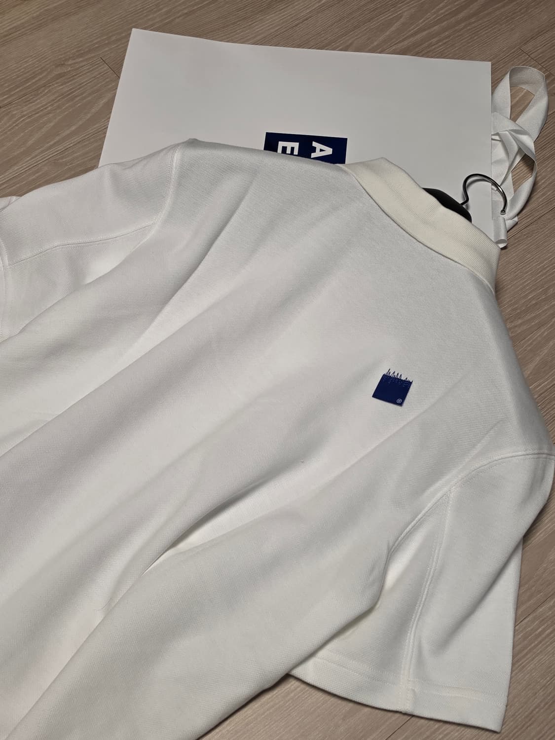 아더에러 카라티 상품이미지2