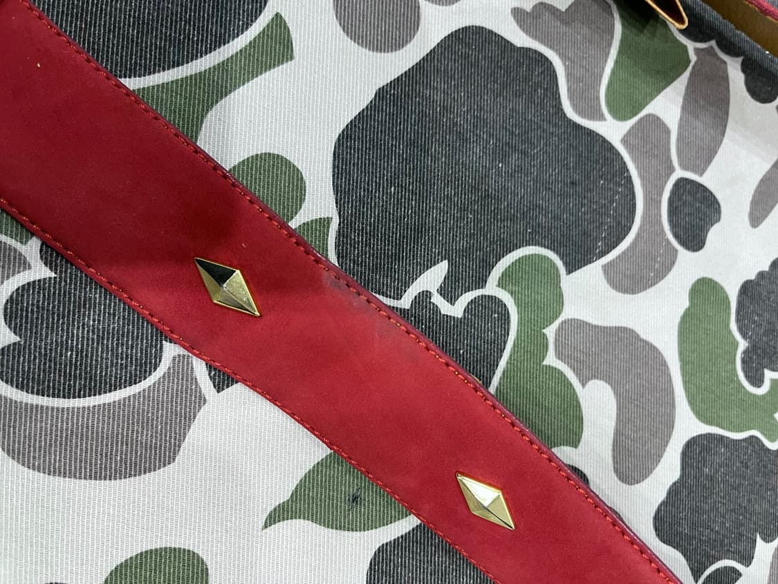 GIVENCHY 지방시 스터드 스웨이드 벨트 상품이미지5