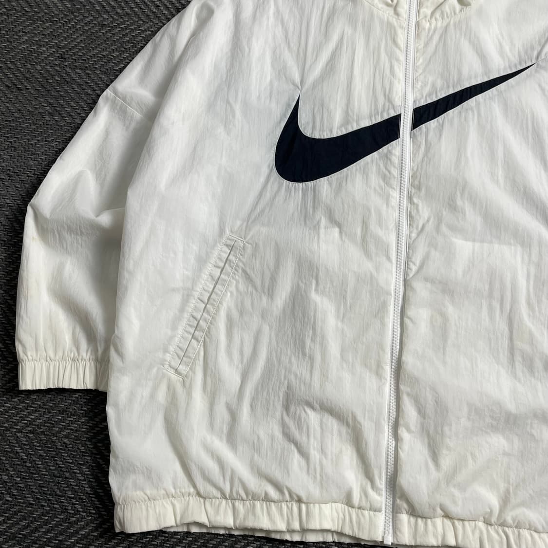 나이키 신형 빅스우시 나일론 박시핏 바람막이 y 4212 상품이미지4