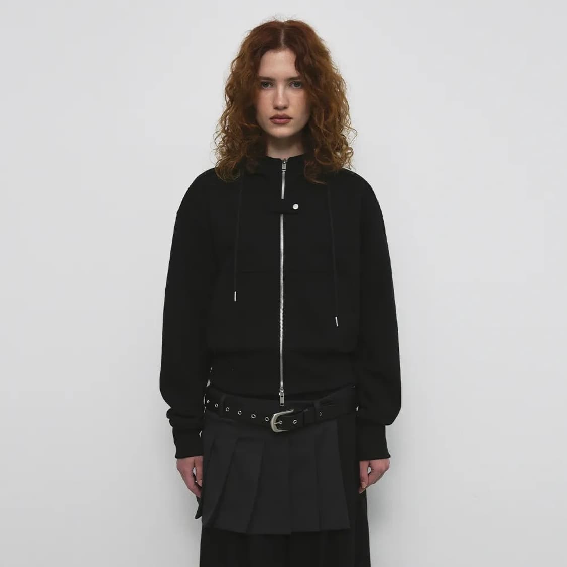 샌드릭 후드 집업 블랙 버튼 상품이미지1