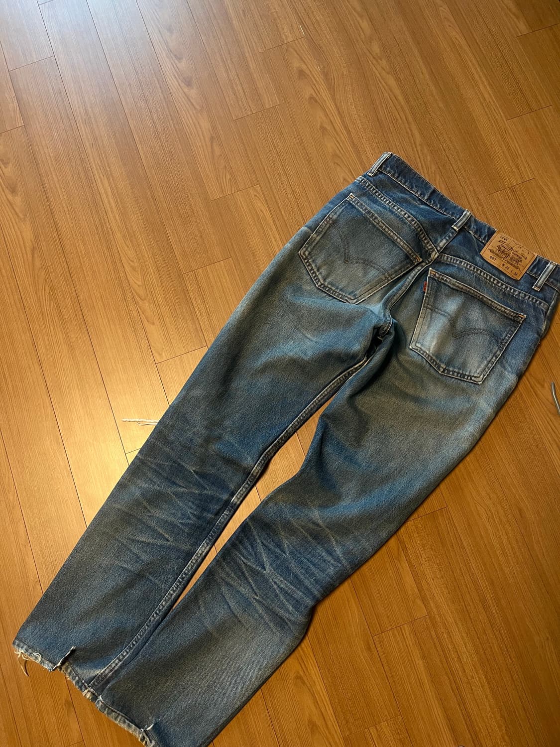 Levis 607 오렌지탭 착샷[o] 상품이미지2