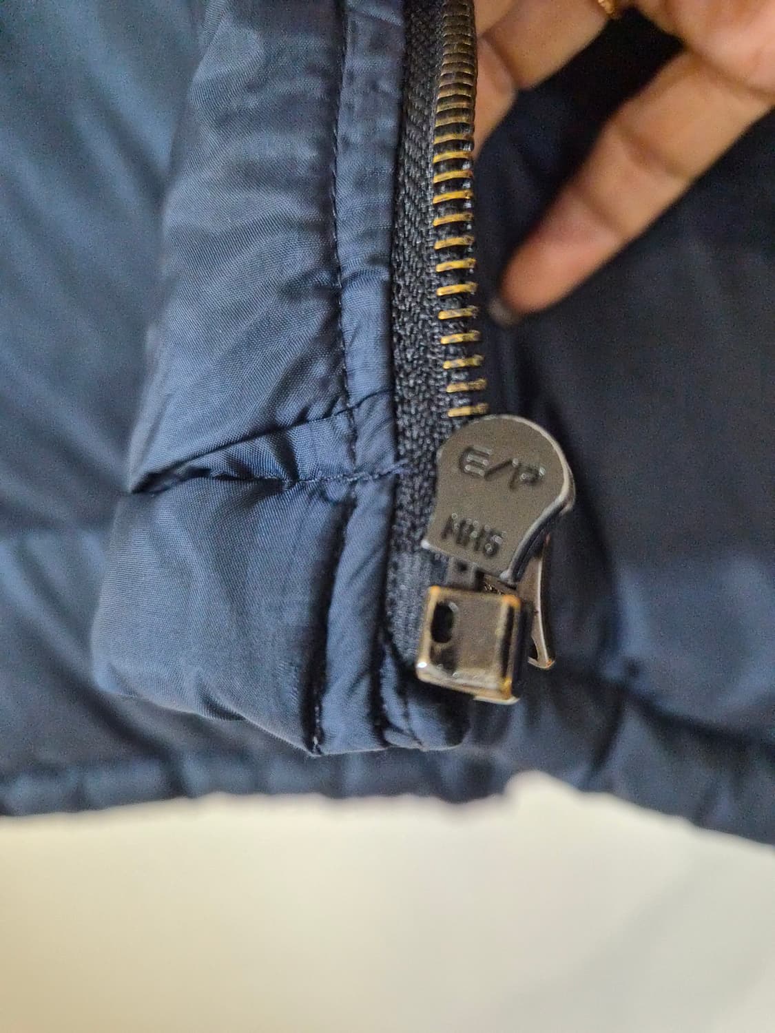 버버리정품 남성패딩조끼 105 상품이미지5