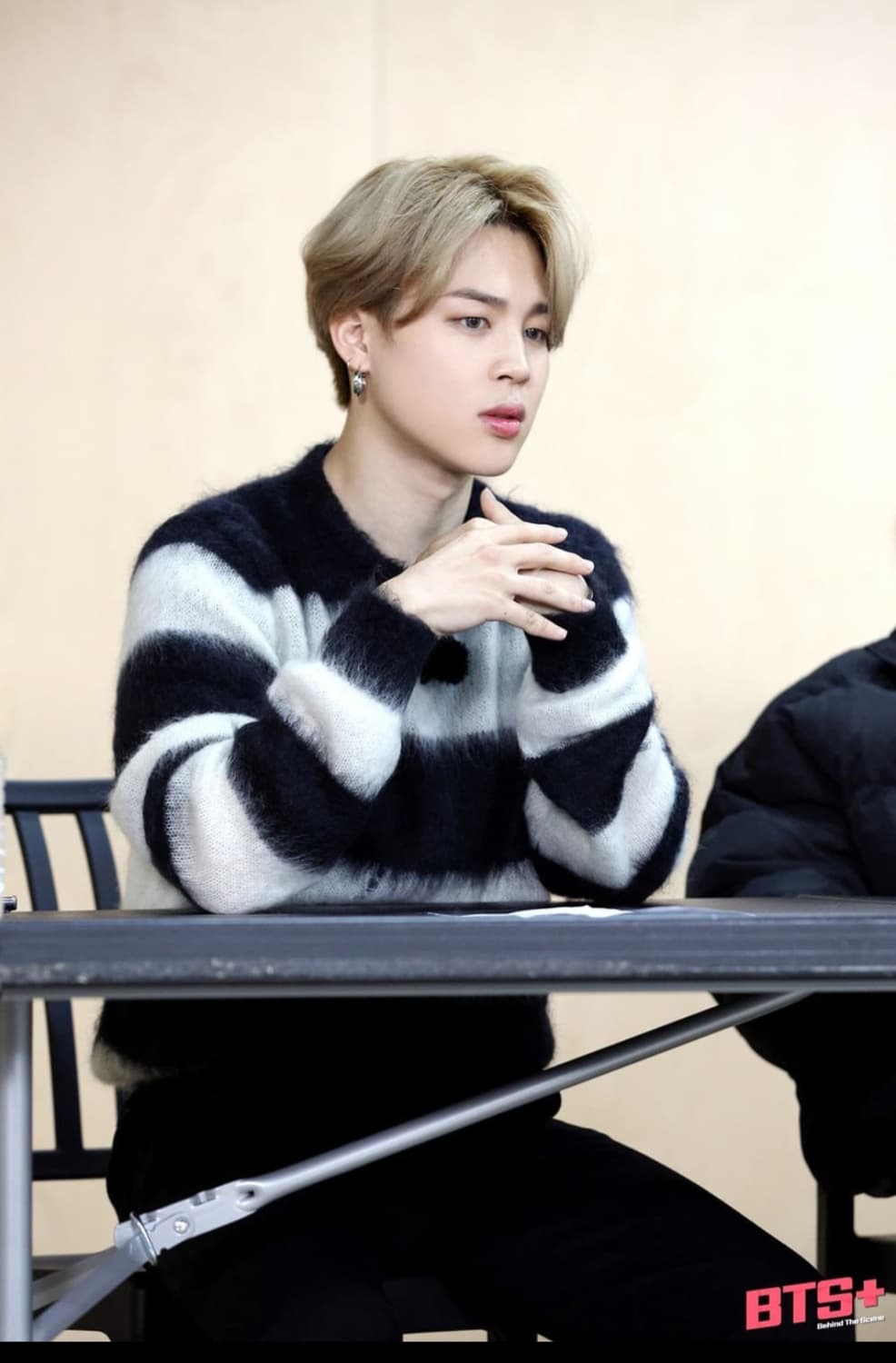 [XXL] Saint Laurent 18AW 디스트로이드 모헤어 니트 상품이미지8