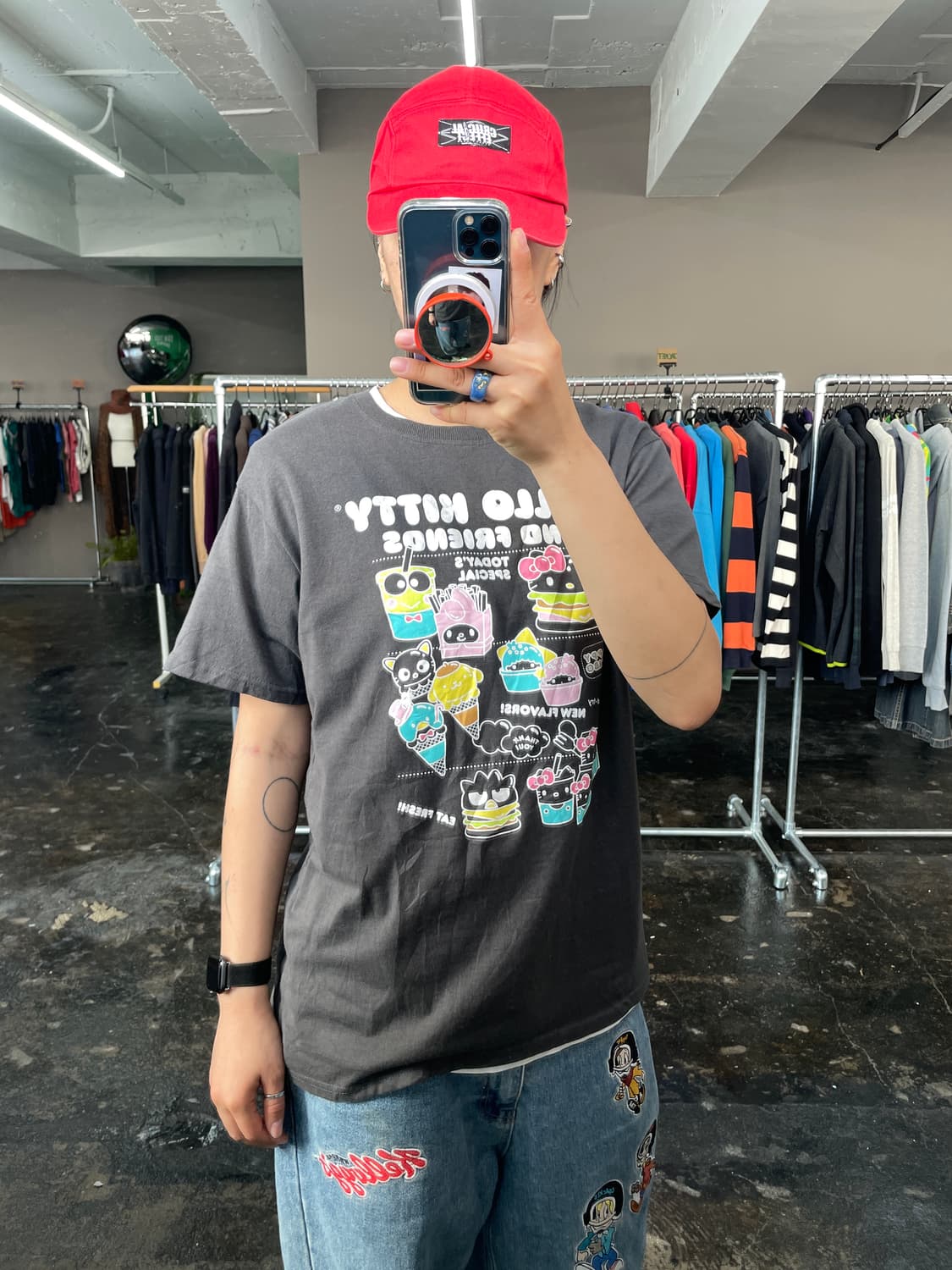 헬로 키티 프린팅 티셔츠 상품이미지1