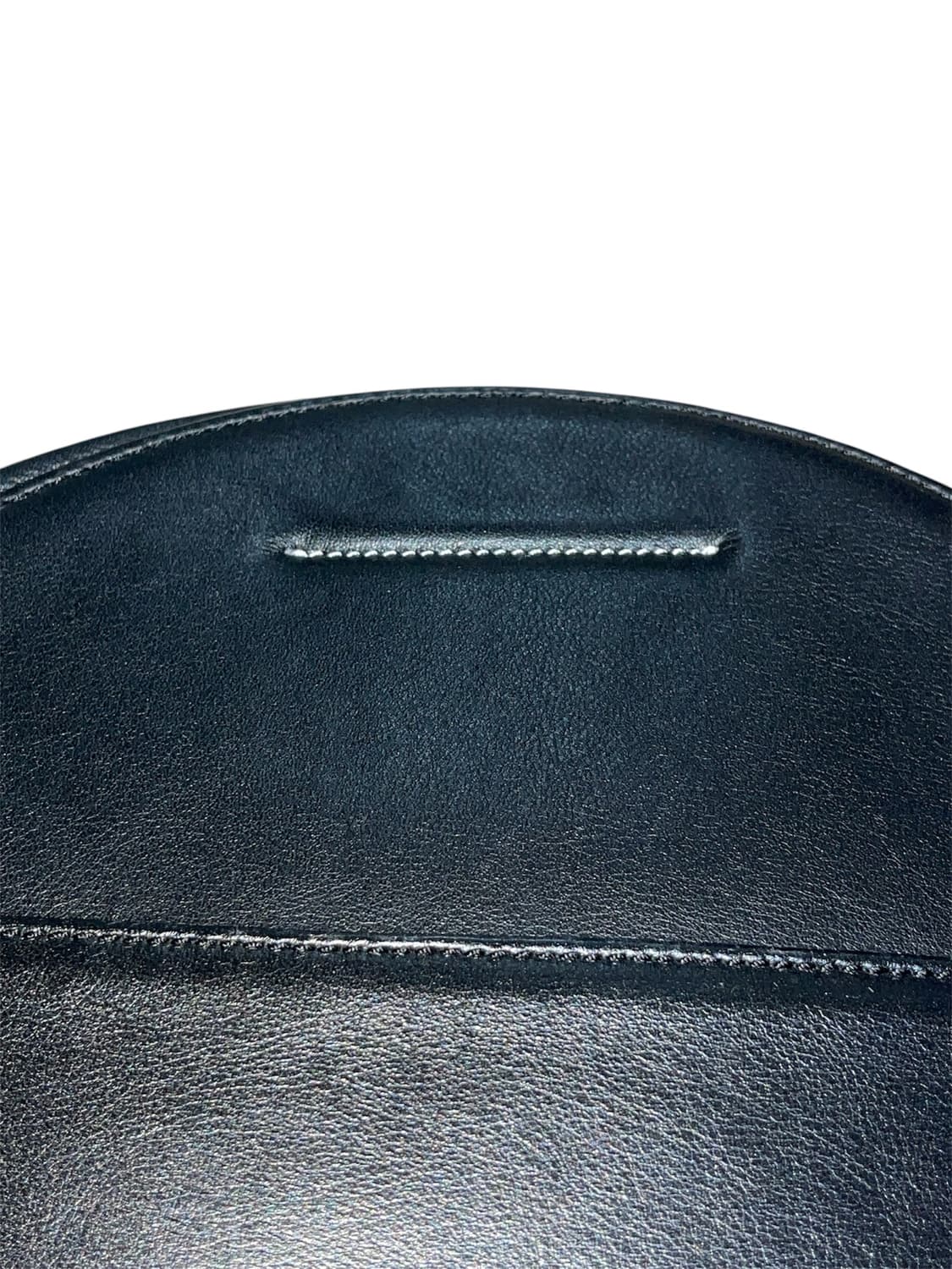 MM6 Maison Margiela Circle Leather Cross 상품이미지4