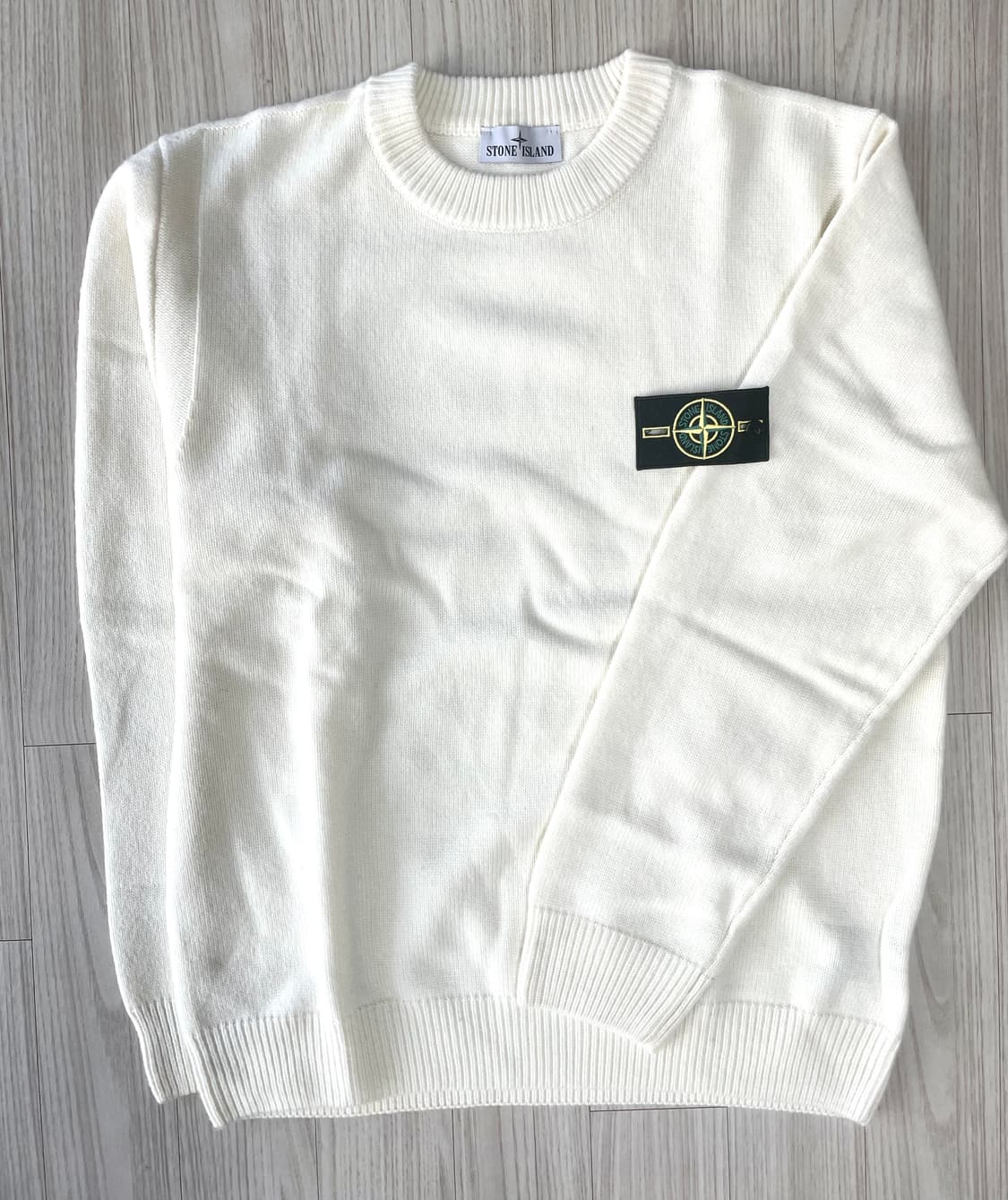 [새상품] 스톤아일랜드 램스울 리브 라운드 니트 상품이미지1