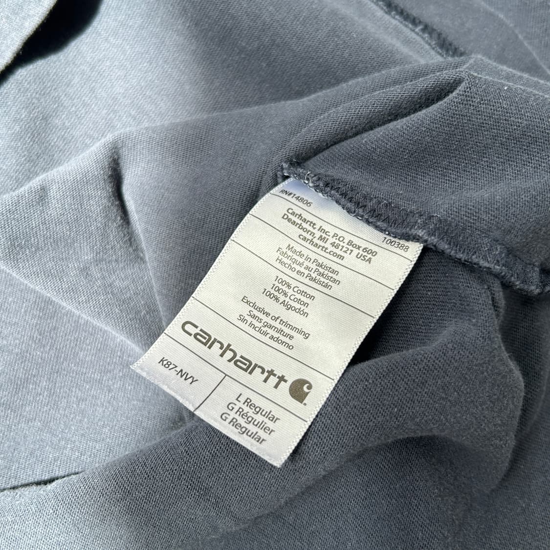 칼하트 오리지널핏 네이비 포켓 반팔티셔츠 상품이미지8