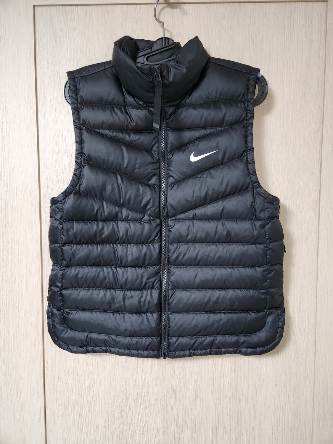 나이키 여성 윈드러너 라이트웨이트 다운조끼 상품이미지1