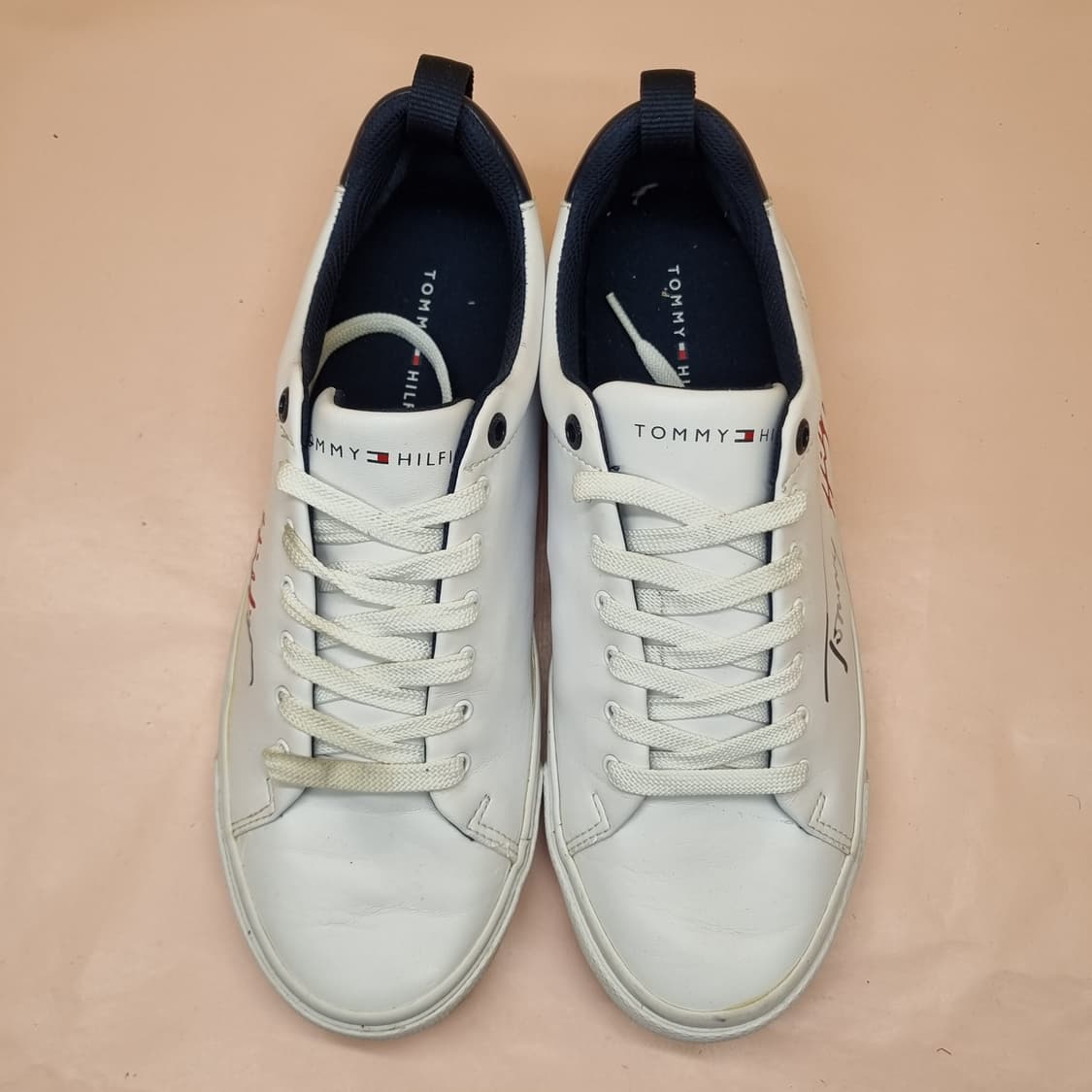 타미힐피거 시그니처레터링 남성스니커즈260  상품이미지2
