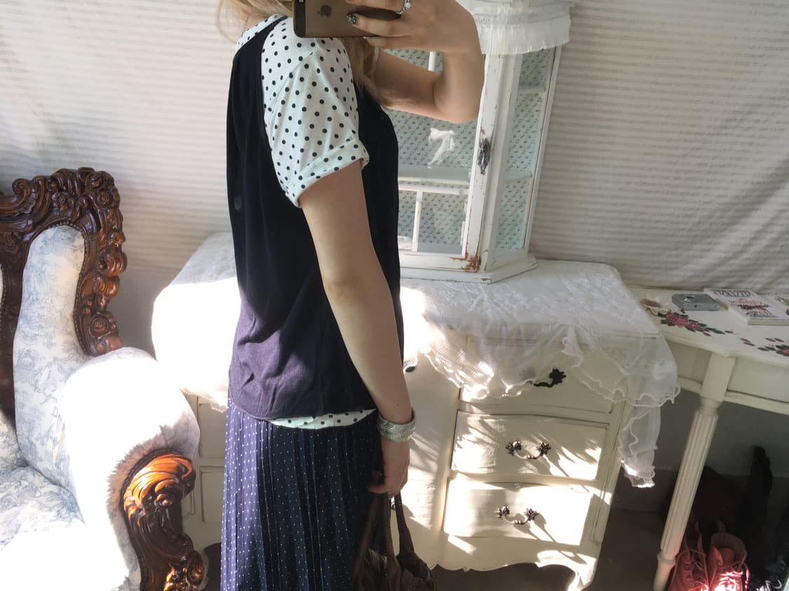 Set) 아이보리 도트 롤업 반팔 + 네이비 슬리브리스 상품이미지5