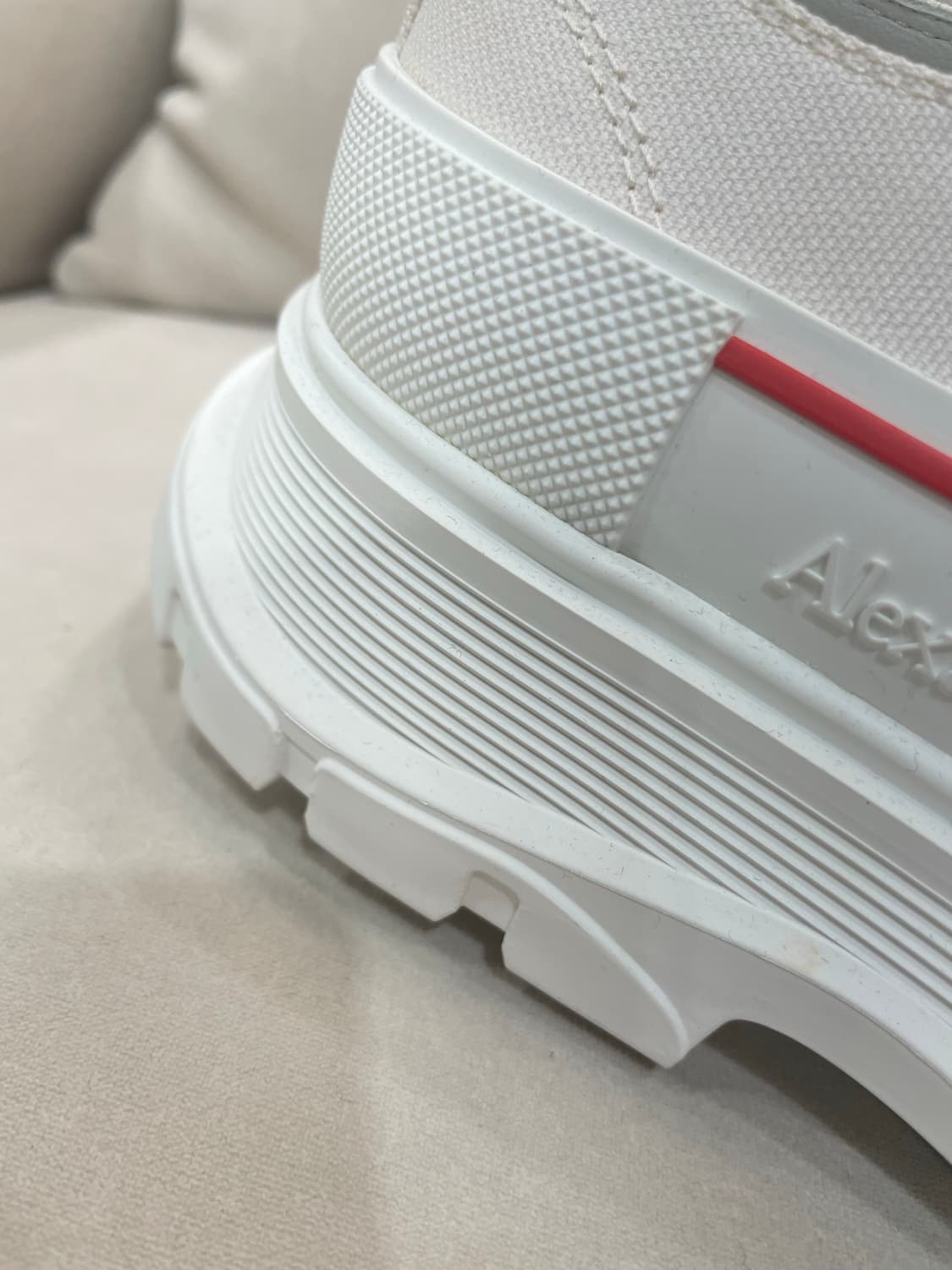 알렉산더 맥킨 스니커즈 상품이미지2