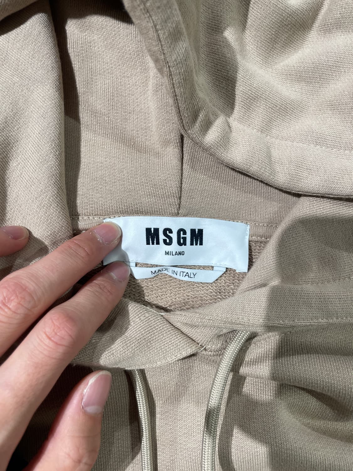 msgm 베이지 플랩 포켓 스트링 크롭 후디 상품이미지7