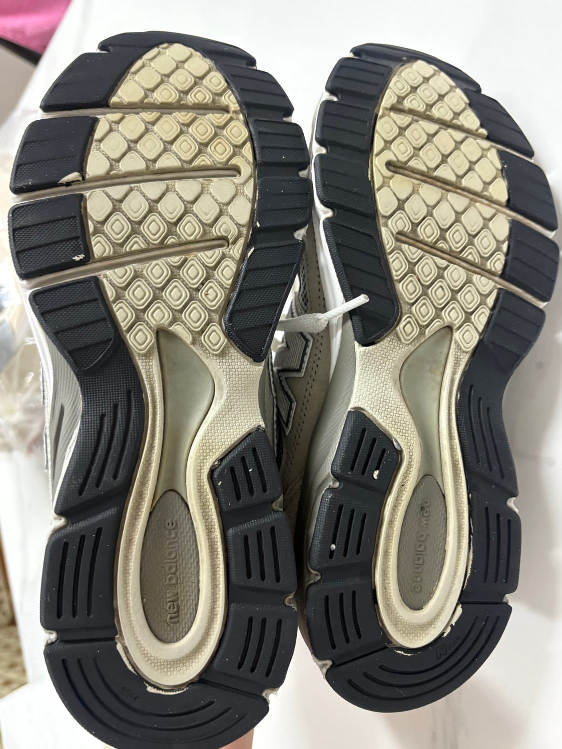 (정품) 뉴발란스 키즈 990 V3 그레이 상품이미지3