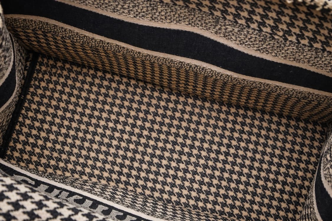 [A급] 디올 북 토트 하운드투스 체크 미디엄 판매합니다!!! 상품이미지3